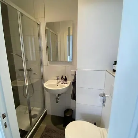 Apartment Schönes 2-zimmer-apartment In Bremen, Findorff *